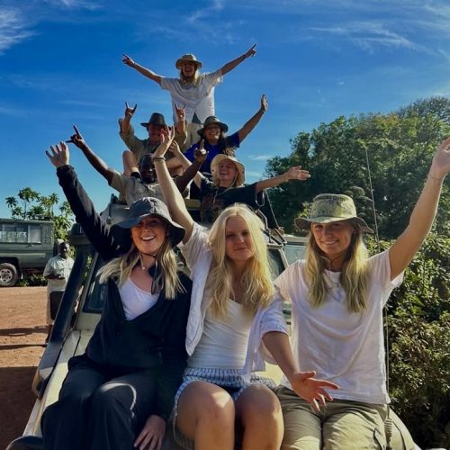 group tour group tour